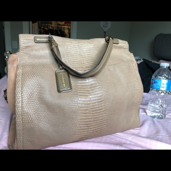 Coach leather purse - Picture 3 of 5